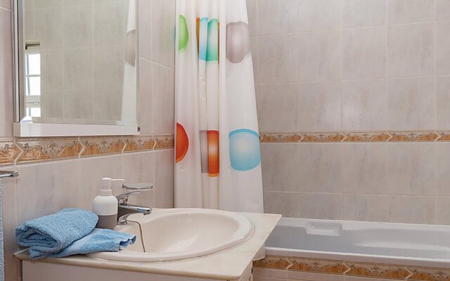 Casa das Amendoeiras