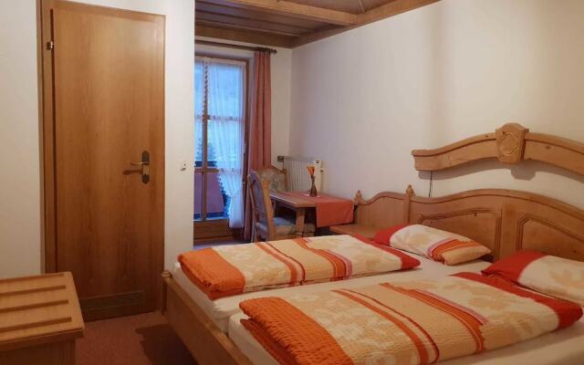 Pension Ferienwohnungen Ludwig