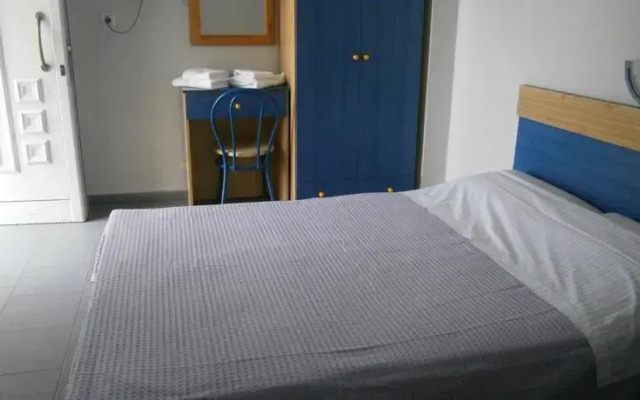 Alexander Inn Economy