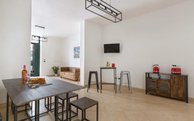 2982 Porta Barocca by Barbarhouse