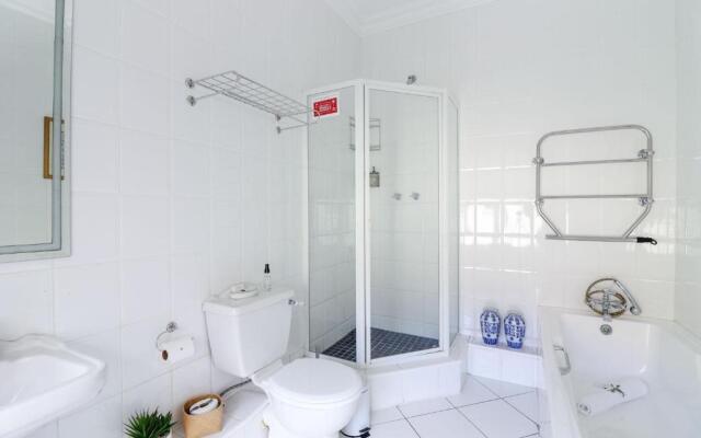 A Tuscan Villa Guest House