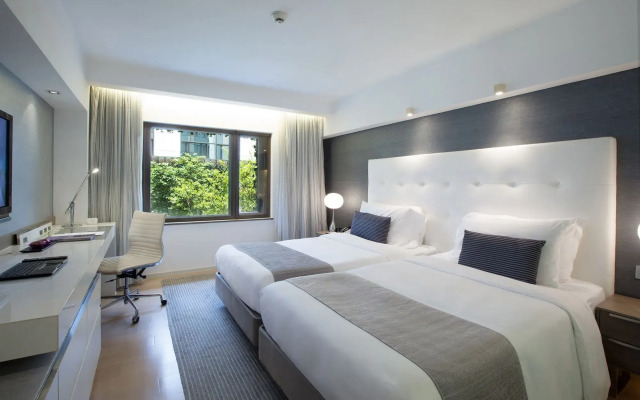 The Mira Hong Kong Hotel