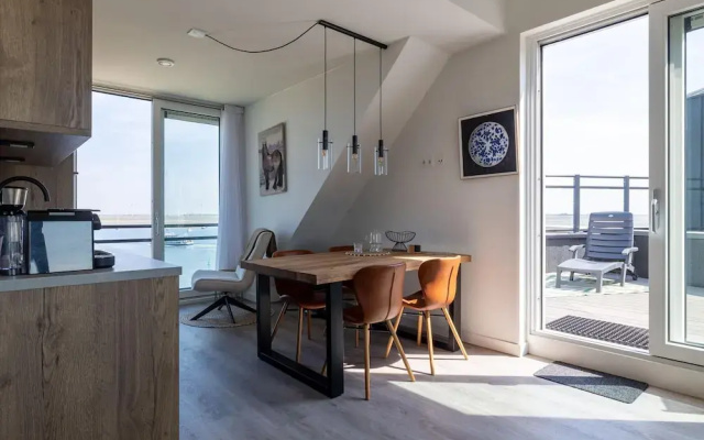 Seaside Getaway, Sint-annaland