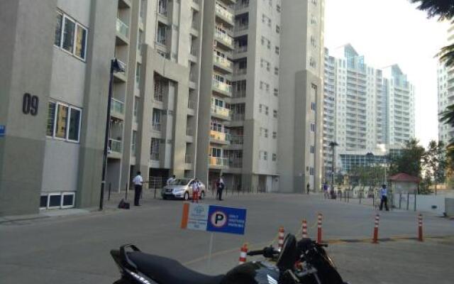 NP Hospitality Amanora 1