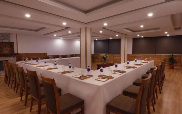 Denzong Shagrila Lords Inn- Hotel & Spa