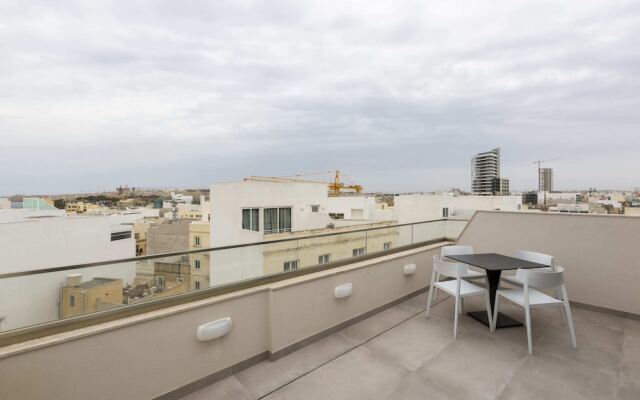 Gzira Suite 13