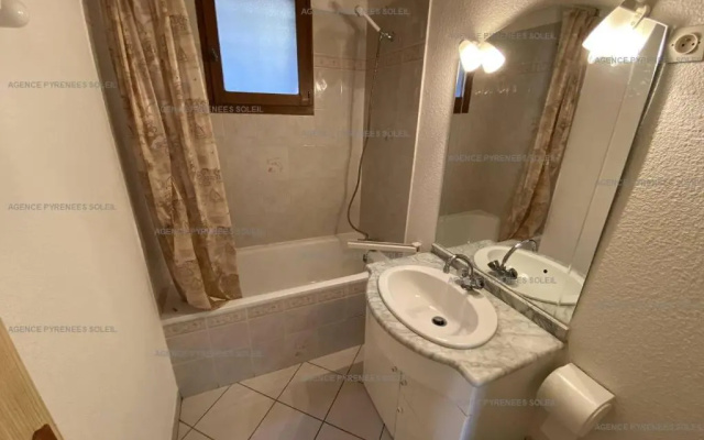 Appartement Les Angles, 3 pièces, 6 personnes - FR-1-295-157