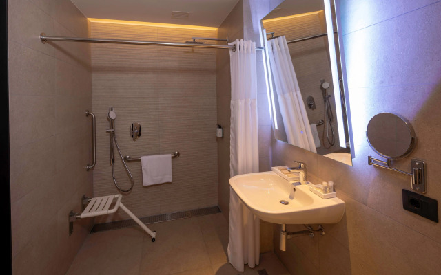 Wyndham Grand Costa Del Sol Lima Airport