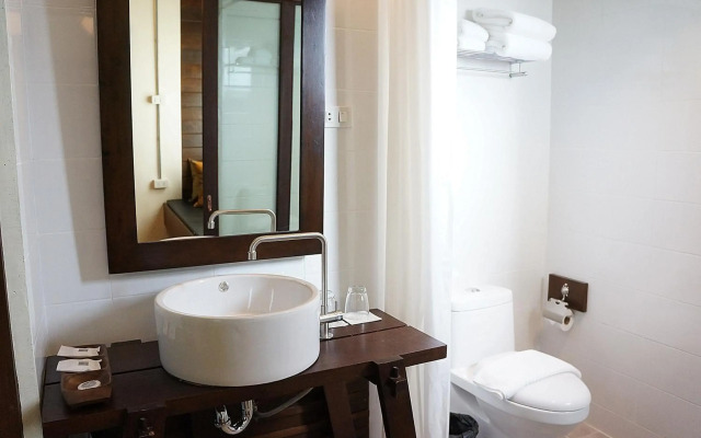 Kampaeng Ngam Hotel