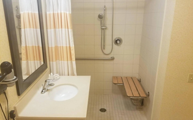 Fairfield Inn & Suites by Marriott Sudbury