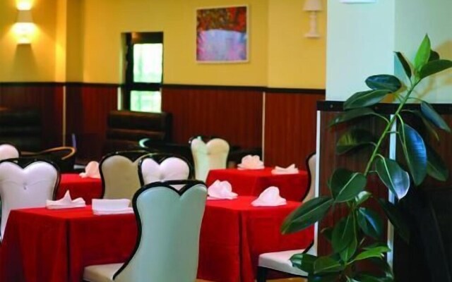 Afropolitan Hotel