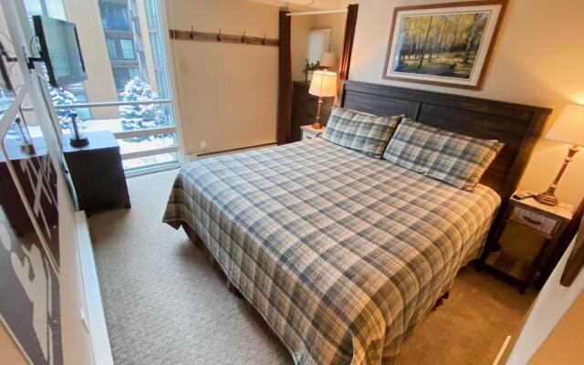 #208 Vail International