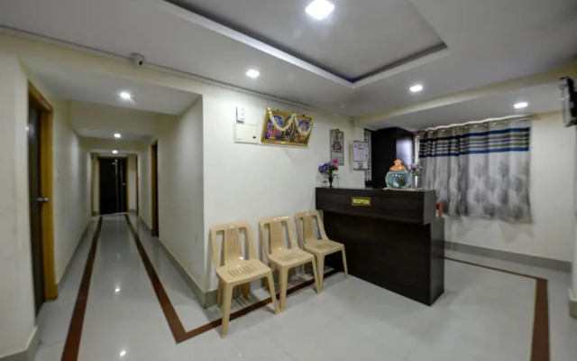 SPOT ON 37153 Karavali Paradise