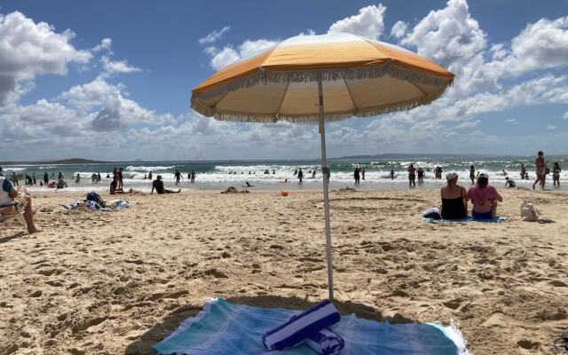 Top 1 Sunshine Beach Family Retreat