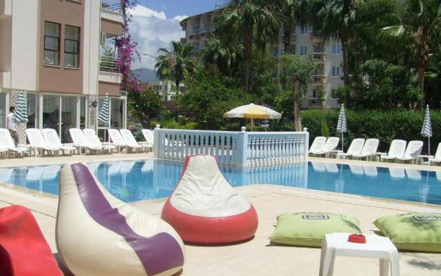 Palmen Apart Hotel