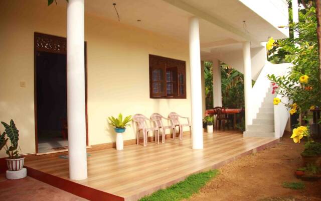 Hikka Yellow Villa - Hikkaduwa