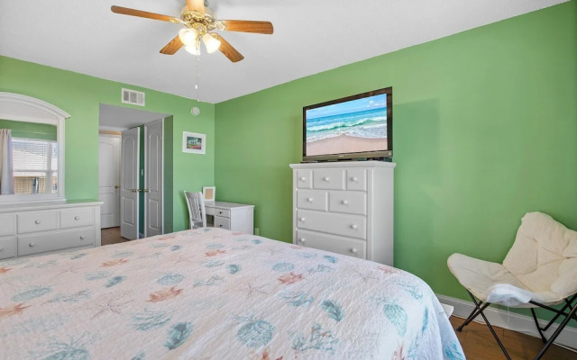 Sea Coast Gardens II 117