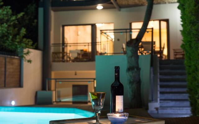 Airathens Suites