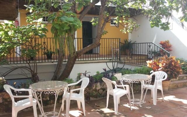 Hostal Villa Albero