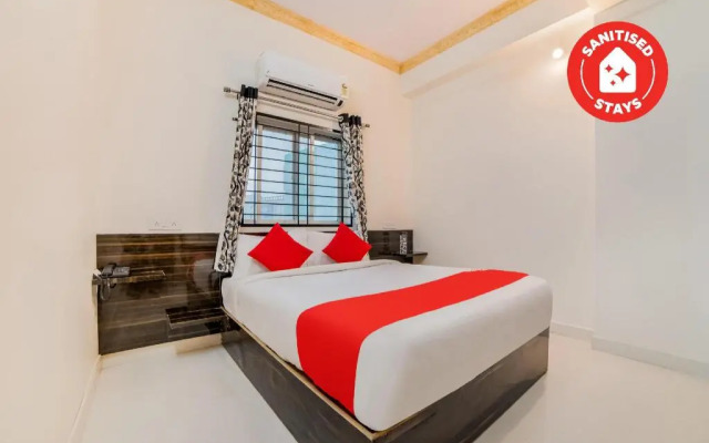 Lucky Hotels by OYO Rooms