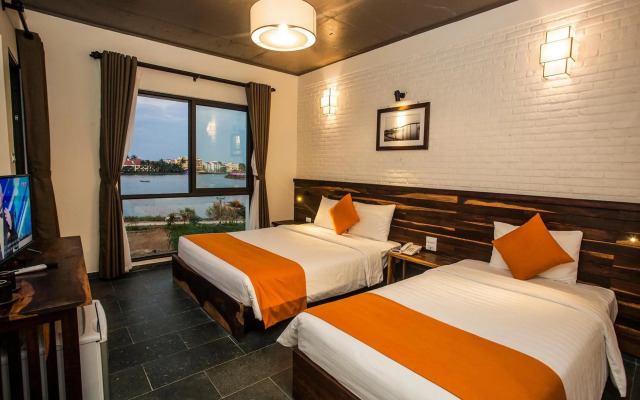 Hoi An Grace River Villa