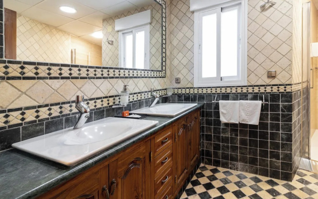 Apartamentos Avenida Tropical by Bossh