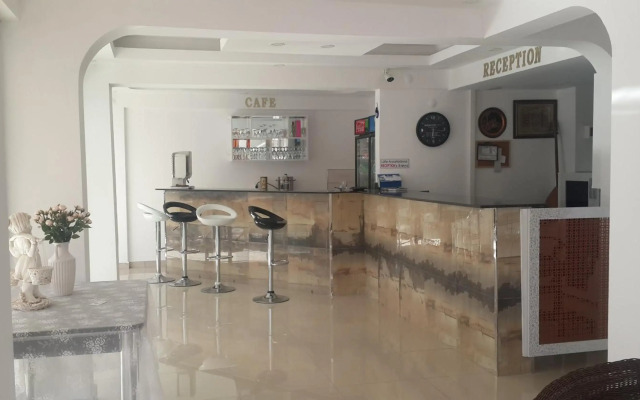 Altunakar I Hotel