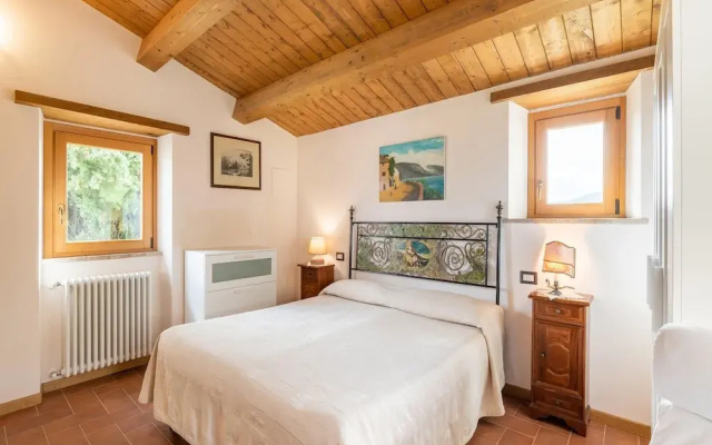 Dwelling in Renovated Barn near Birthplace of Michelangelo
