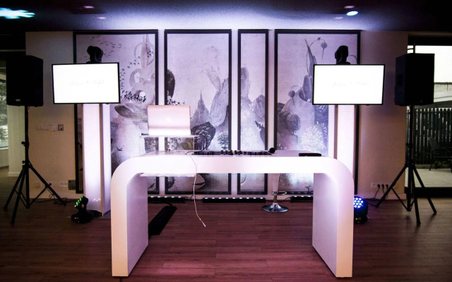 mHotel