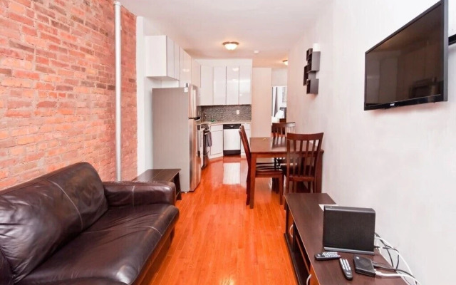 Cozy 2 BR on East Harlem