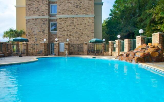 Holiday Inn Express & Suites Lufkin South by IHG