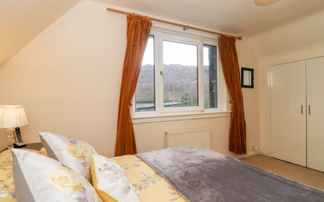 Glenfinglas Dam Cottage
