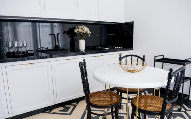 Villa Aurelia Suites and Apartments