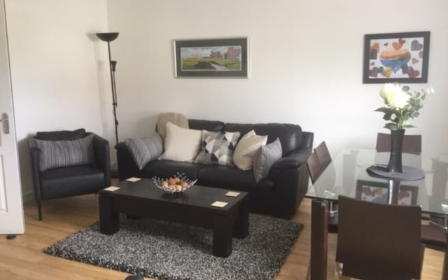 St Andrews Modern Flat 3 bed