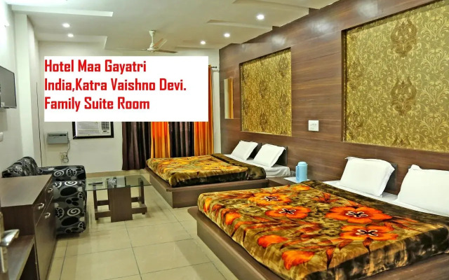 Hotel Maa Gayatri