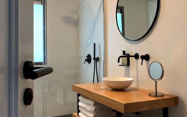 Calheta Boutique Houses - Adults Only