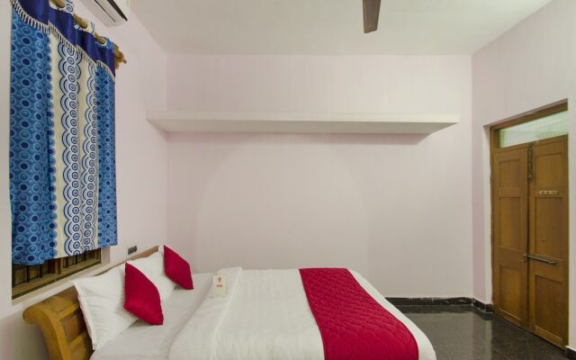 OYO 12970 Home Grand 3BHK Near Quiet Beach ECR