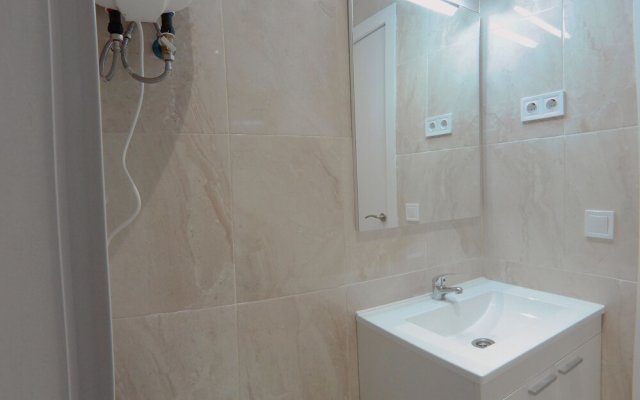 Apartamento interior cercano al parque Olof Palme AP7