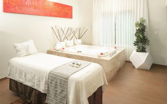 El Dorado Seaside Palms, All & More Inclusive - Adults Only
