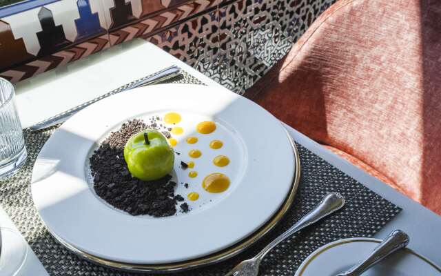 Alhambra Palace Hotel