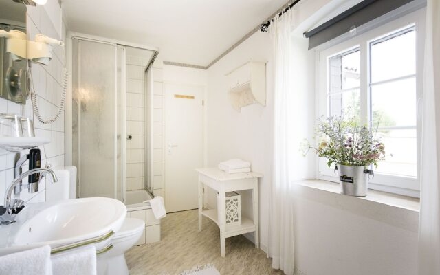 Comfortable Holiday Home in Neuastenberg