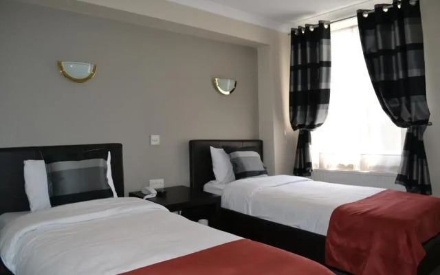 Smart Hyde Park View - Hostel