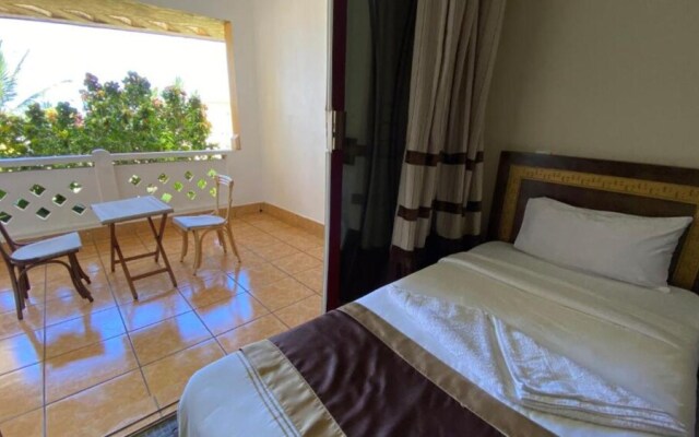 Shanzu Beachfront Suites