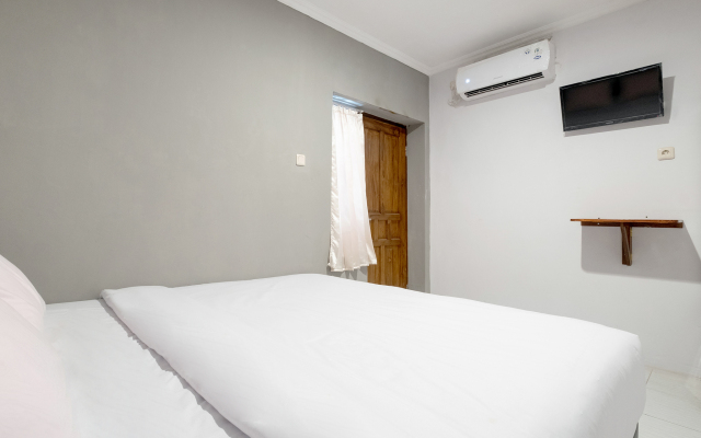 OYO 2669 Crown Residence