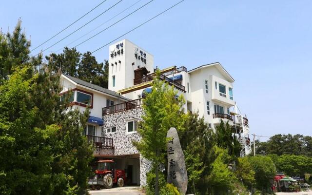 Pohang Small Happy Pension