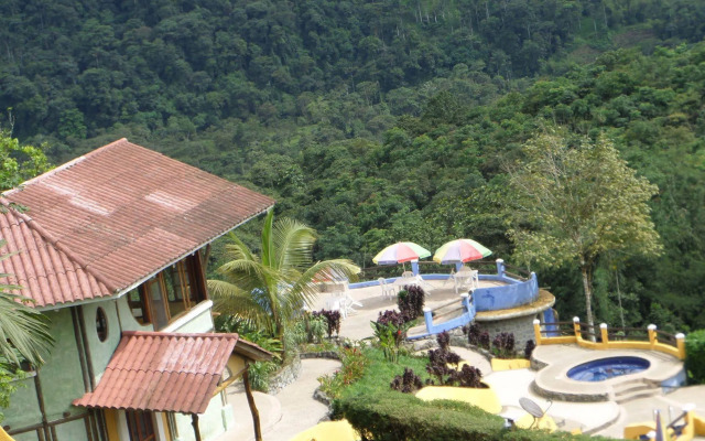 Hosteria El Encanto