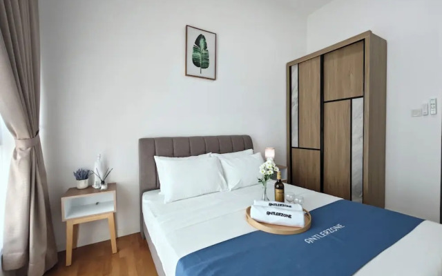 Paradigm Residence By Antlerzone