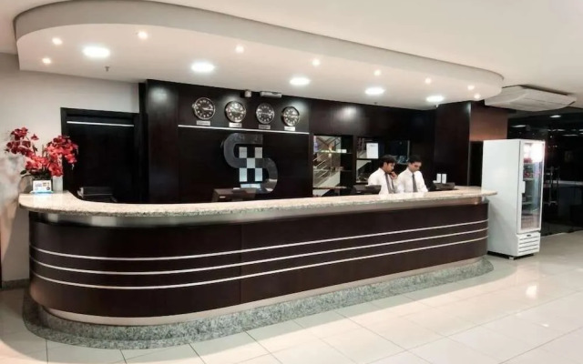 Serras Hotel