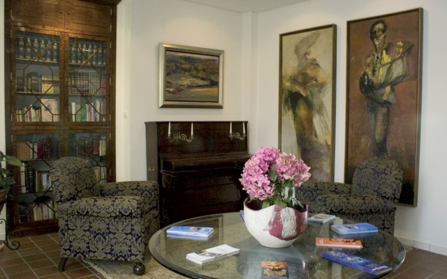 Maestre Hotel