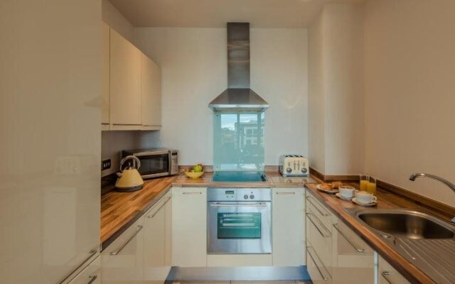 Premier Suites Dublin Sandyford